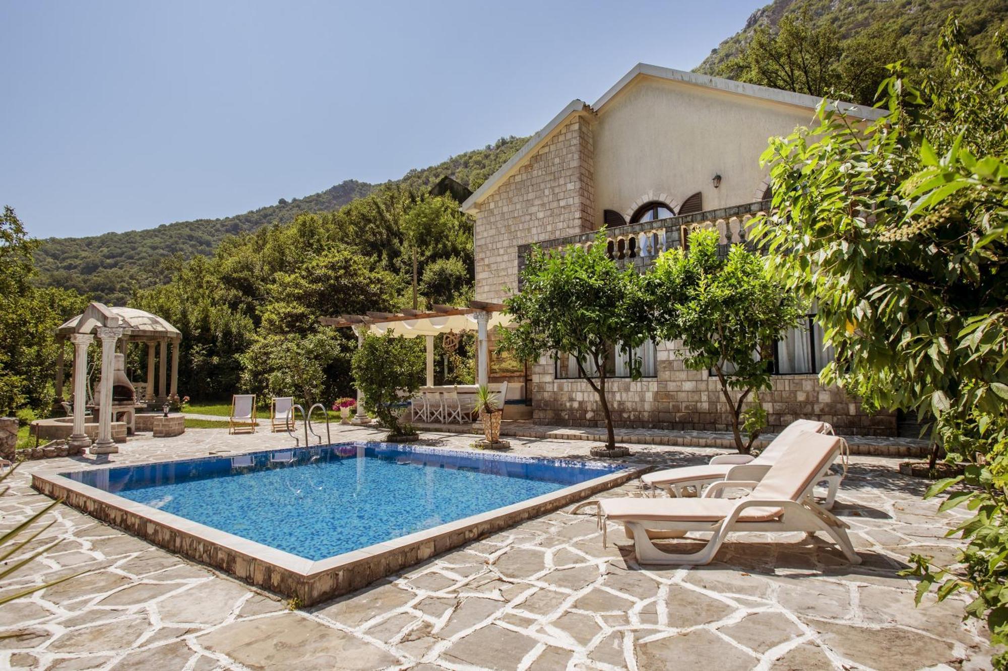 Villa D'Amore Montenegro 唐吉莫利尼 外观 照片